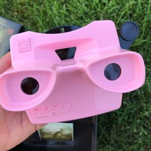 Dawn of the Dinokitties view finder